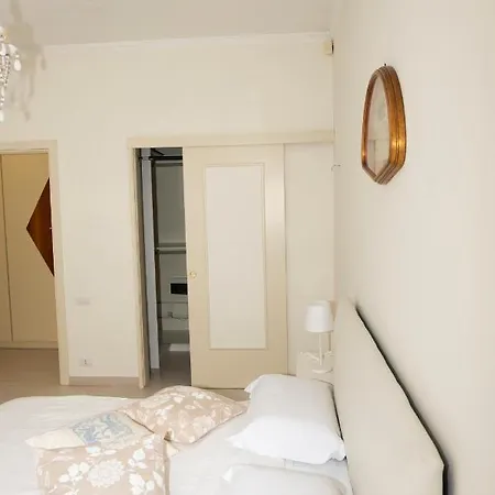 Apartment Domus Luna *